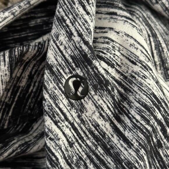 Lululemon Namaskar Pant II Heat Wave White Black Size 6 - Picture 6 of 6